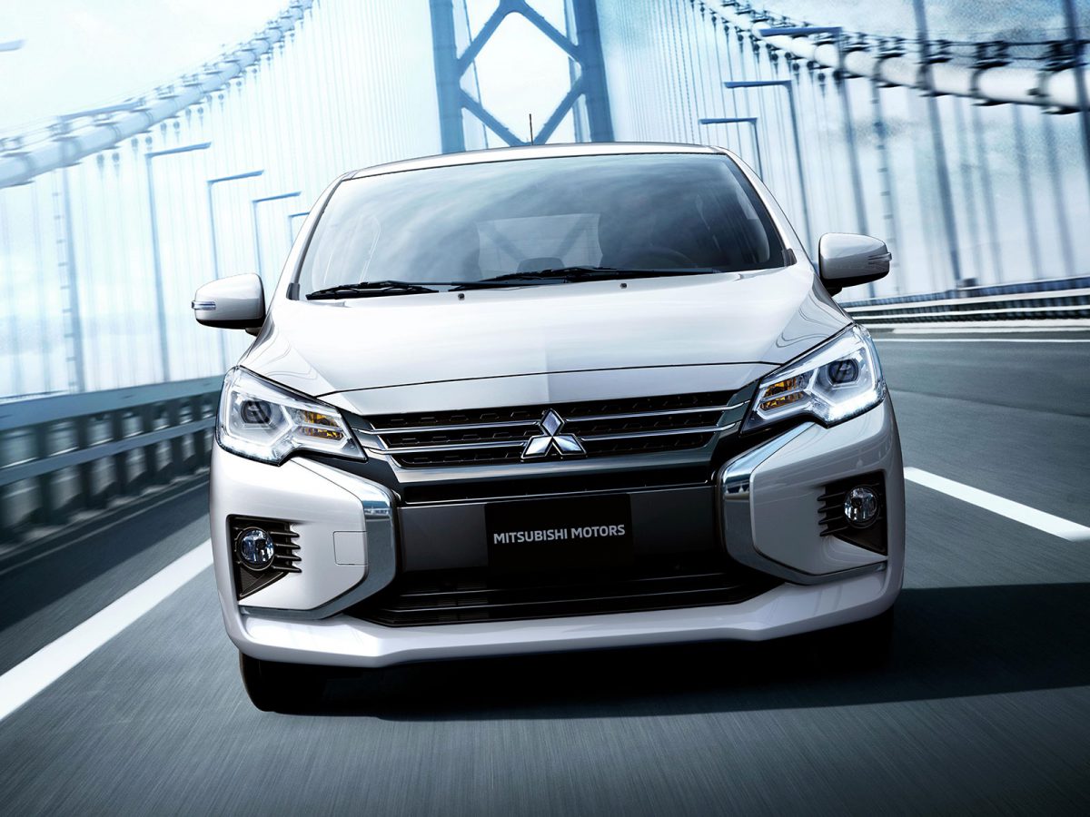 22MY Mitsubishi Space Star Diamond Front 002