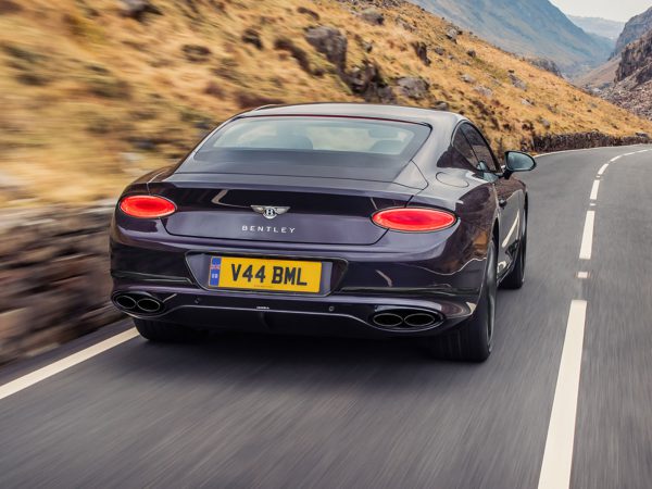 Bentley Continental GT Mulliner Blackline 02