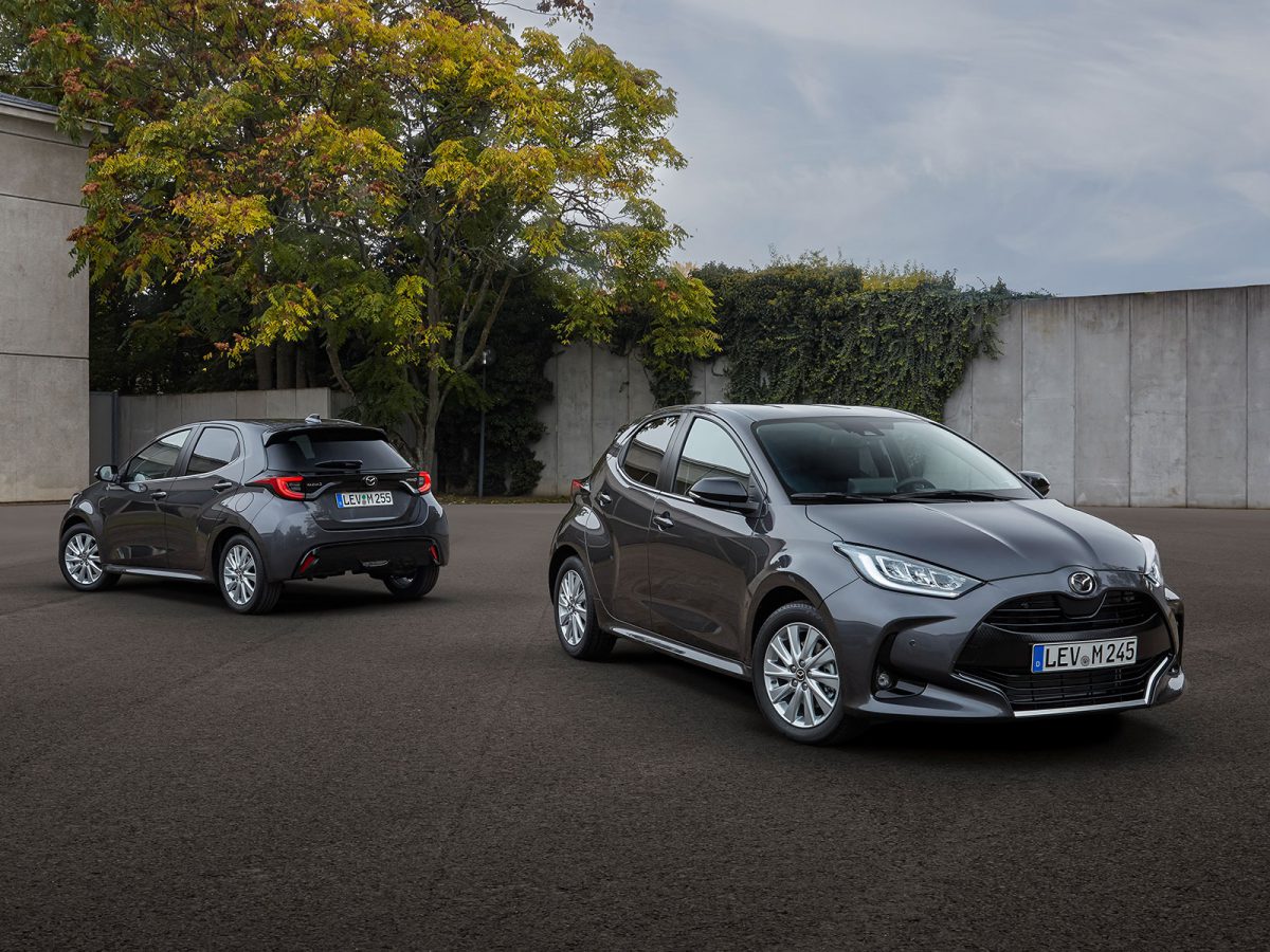 Mazda2 Hybrid 2022 01