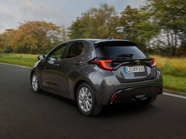 Mazda2 Hybrid 2022 03