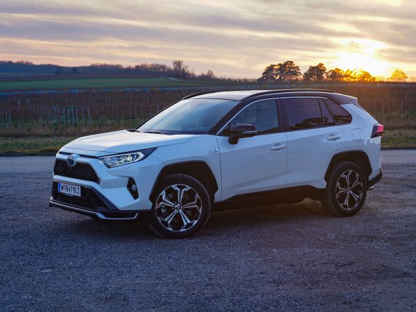 Toyota RAV4 Plug-in-Hybrid AWD-I Style