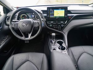 Toyota Camry 2,5 Hybrid VIP