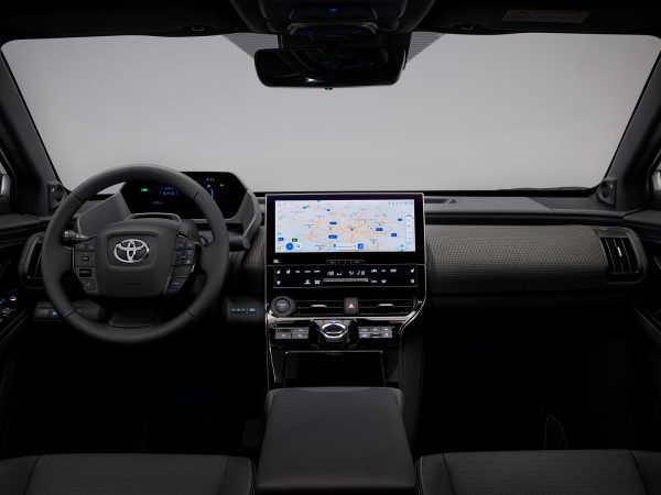Toyota bZ4X EU 2021 03