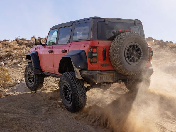 Ford Bronco Raptor 2022 02