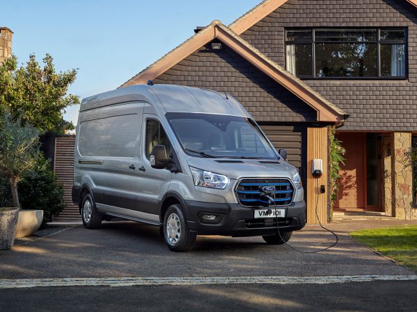 Ford E Transit 2022 01