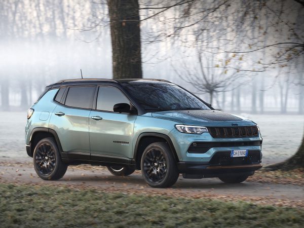 Jeep Compass Hybrid 2022 01