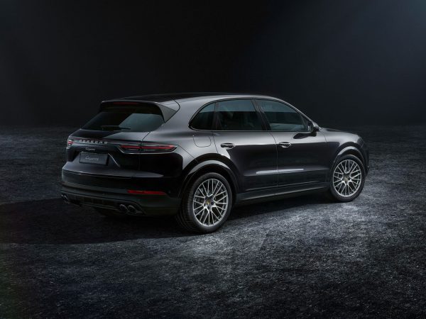 Porsche Cayenne Platinum 2022 02