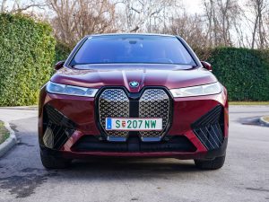 BMW iX xDrive50
