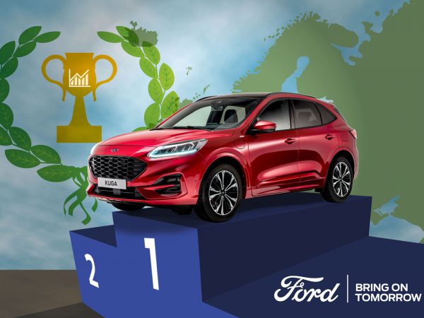 kuga phev number one 002