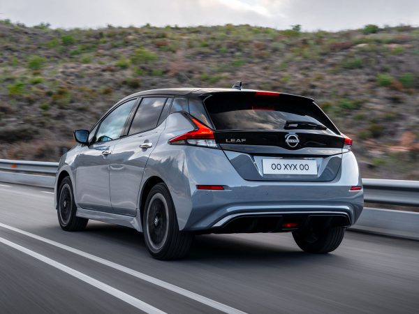 Nissan Leaf 2022 02