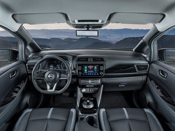 Nissan Leaf 2022 04