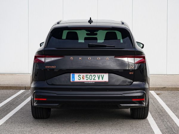 Skoda Enyaq iV Founders Edition 80x