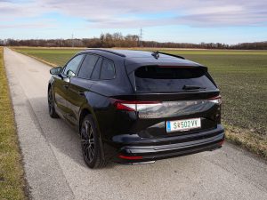 Skoda Enyaq iV Founders Edition 80x