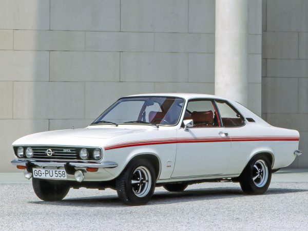 25 Opel Manta Holiday 18170