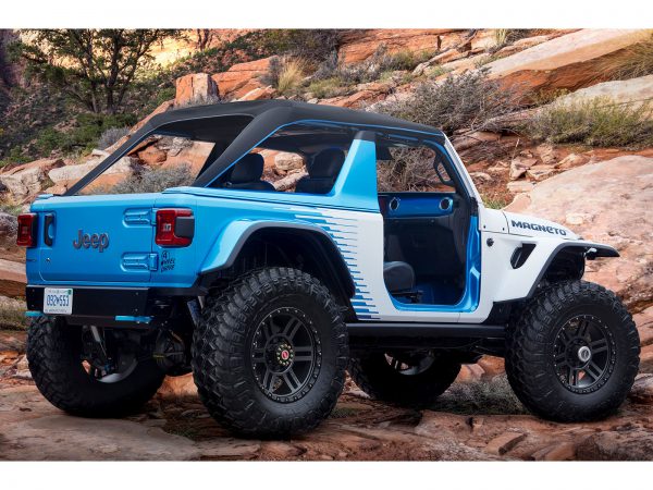 Jeep Wrangler Magneto 2 0 Concept 2022 02