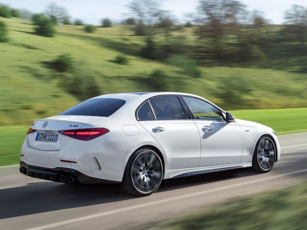 Mercedes AMG C43 2022 03