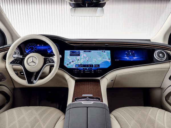 Mercedes EQS SUV 2022 04
