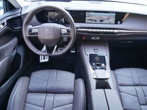 DS4 E-TENSE Cross Rivoli