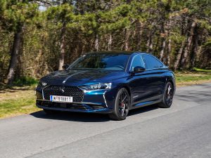 DS 9 E-TENSE 225 Performance Line