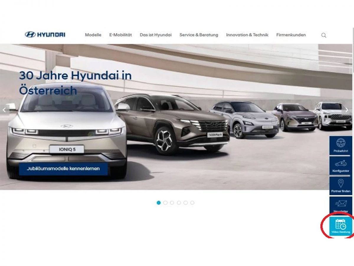 Hyundai LiveChat