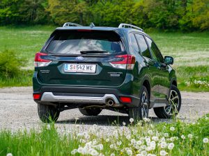 Subaru Forester 2,0i e-Boxer Premium