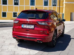 Ford Kuga PHEV ST-Line X