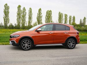 Fiat Tipo Cross FireFly Turbo 100