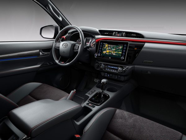 Toyota Hilux GR Sport 2022 03