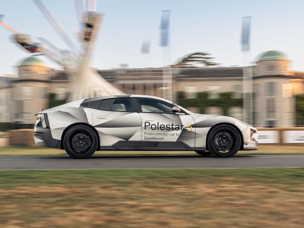 Polestar 5 Prototype 2022 03