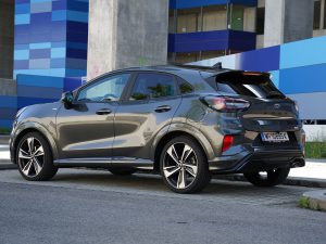 Ford Puma EcoBoost Hybrid ST-Line X
