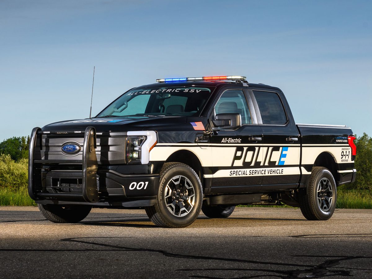 Ford F150 Lightning SSV 2022 01