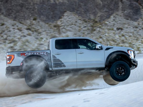 Ford F150 Raptor R 2022 03