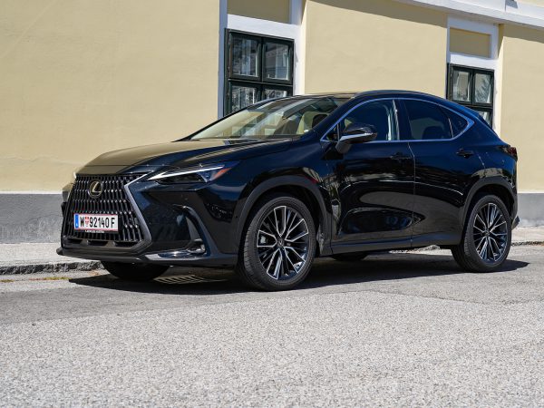 Lexus NX 350h E-Four Luxury Line