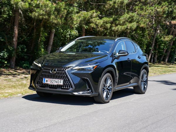 Lexus NX 350h E-Four Luxury Line