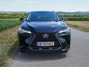 Lexus NX 350h E-Four Luxury Line