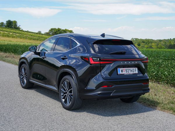 Lexus NX 350h E-Four Luxury Line