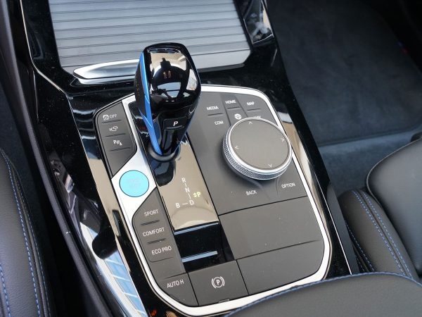 BMW iX3 M Sport