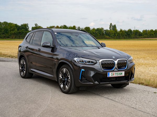 BMW iX3 M Sport