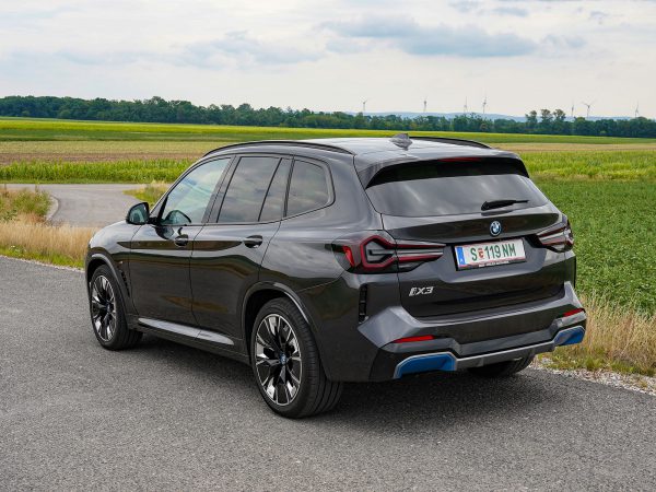 BMW iX3 M Sport