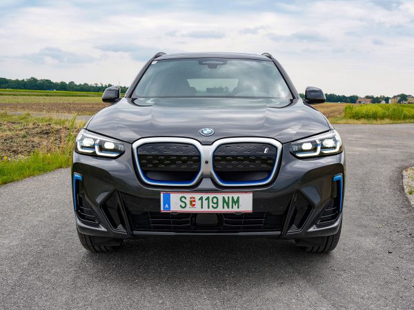 BMW iX3 M Sport