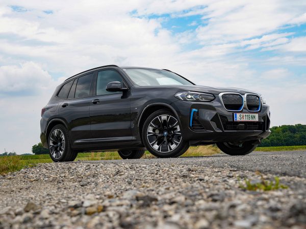 BMW iX3 M Sport