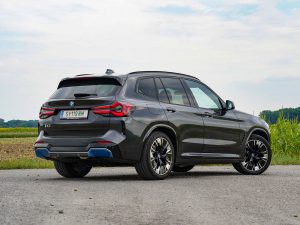 BMW iX3 M Sport