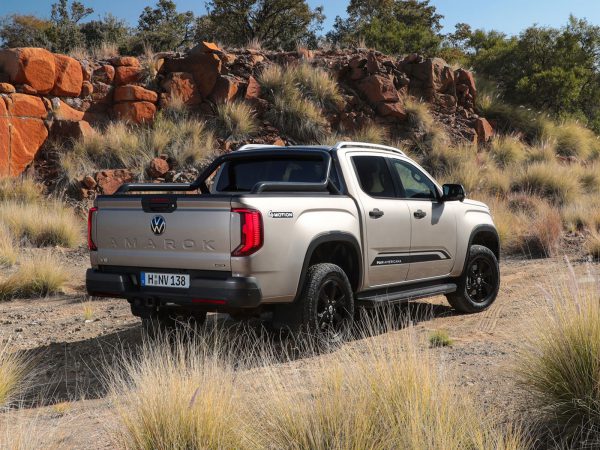 VW Amarok 2022 06