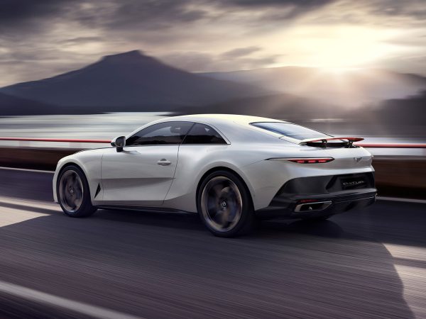 Bentley Mulliner Batur 2022 02