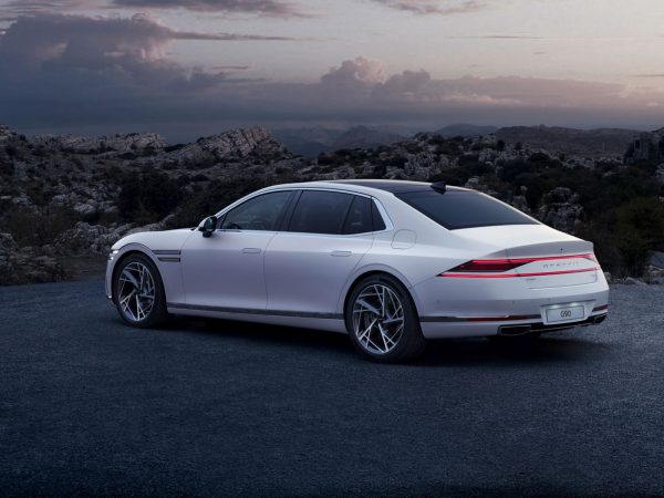 Genesis G90 2022 02