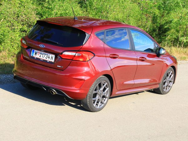 Fiesta 1.0 EcoBoost mHEV, ST-Line