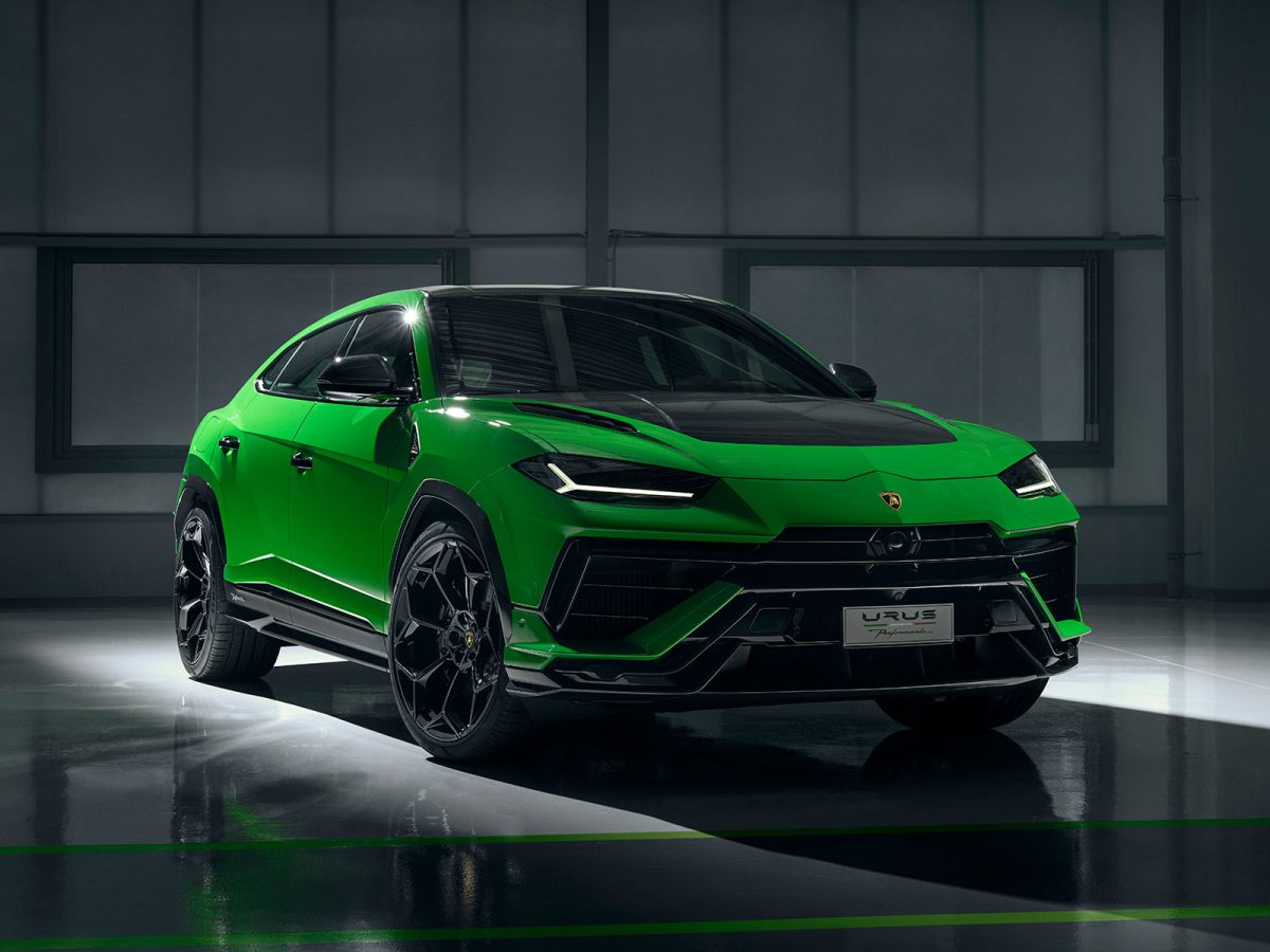 Lamborghini Urus Performante 2022 01