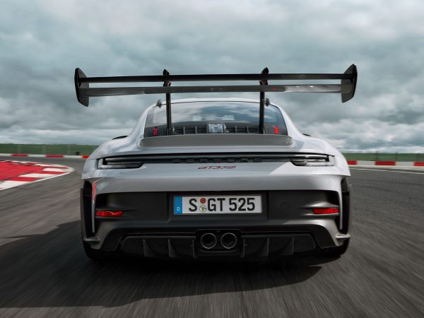 Porsche 911 GT3 RS 2022 02