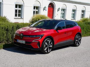 Renault Megane E-TECH Techno EV60 220 hp