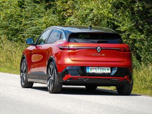 Renault Megane E-TECH Techno EV60 220 hp